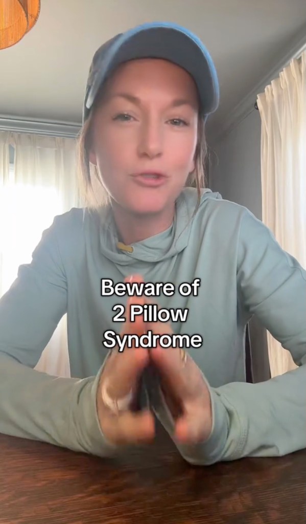 Missouri -based physical therapist, Sammy Spiegel (photo here) said that sleep with two pillows behind your head contributes to poor behavior.
