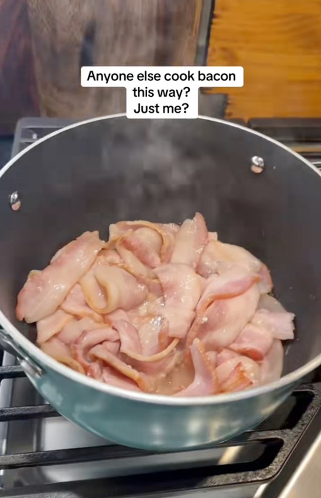 Cooking bacon in a pot