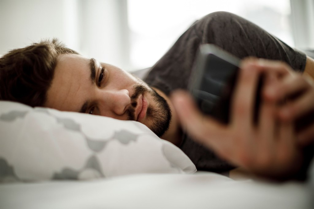 It is an international developing tendency to give up the day's savings, with health experts saying that changing your body clock with only one hour can have adverse health effects.