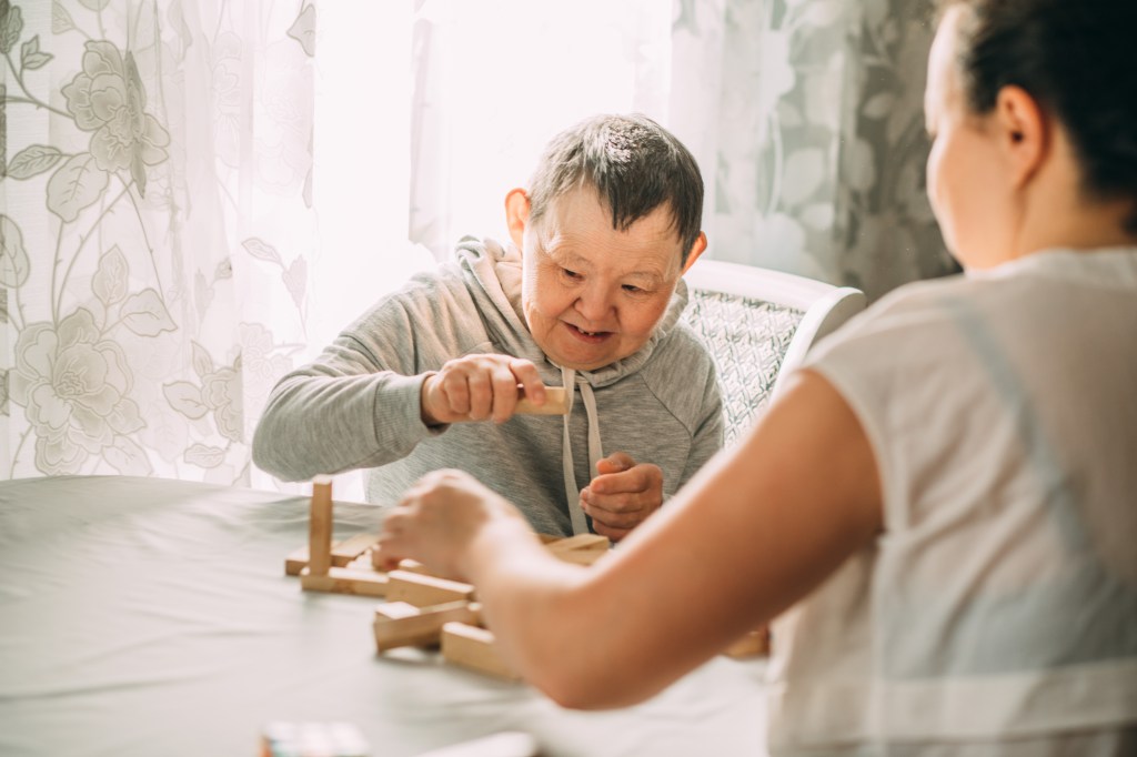 Elderly woman with Daun syndrome.